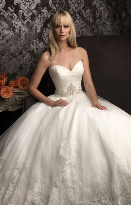 Allure Bridals 9014 Wedding Dress